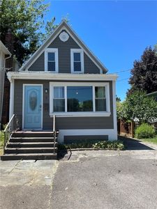 9 2nd St, Rochester, NY, 14617