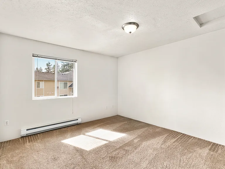 Boulder Apartments — Photo 15