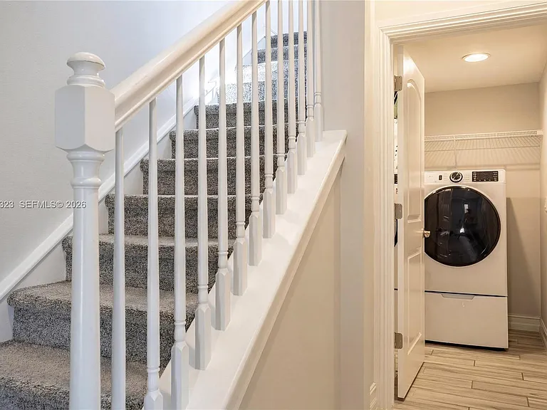 10069 Brickhill Dr #10069 — Photo 33