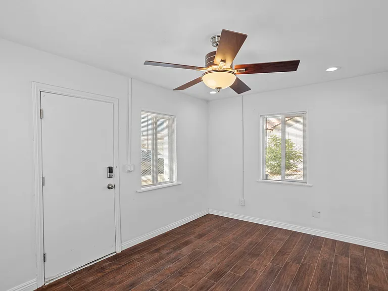 605 E Williams St #2 — Photo 4