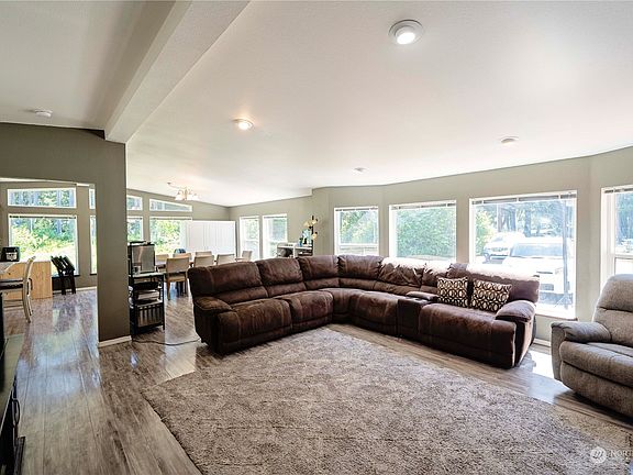 5th image of 28108 24th Avenue E