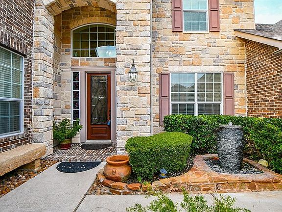 5th image of 28030 Sugarside Glen Dr