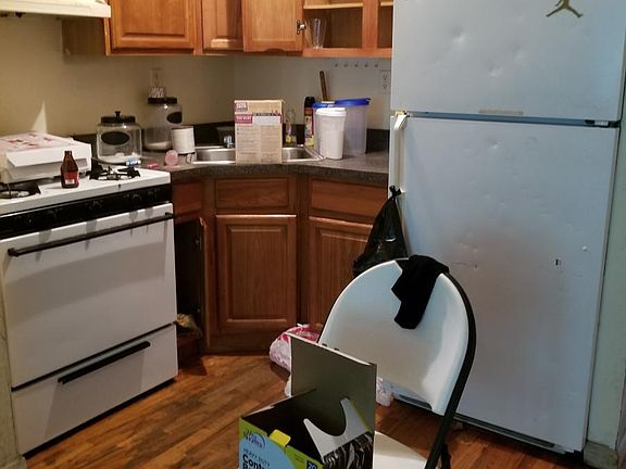 4th image of 2604 Grand Ave APT 3