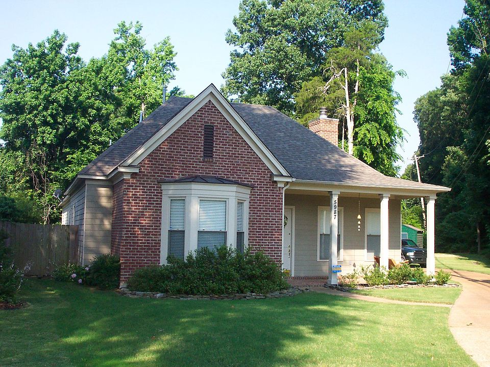 This Southern Living Plan Home is only 7 years new!