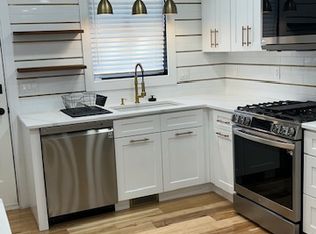 17 Zabriskie St #1705, Hackensack, NJ 07601