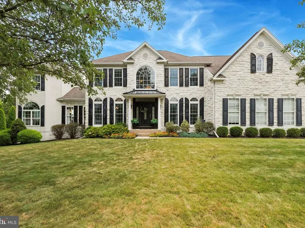 803 Sweet Cherry St, Warrington, PA 18976