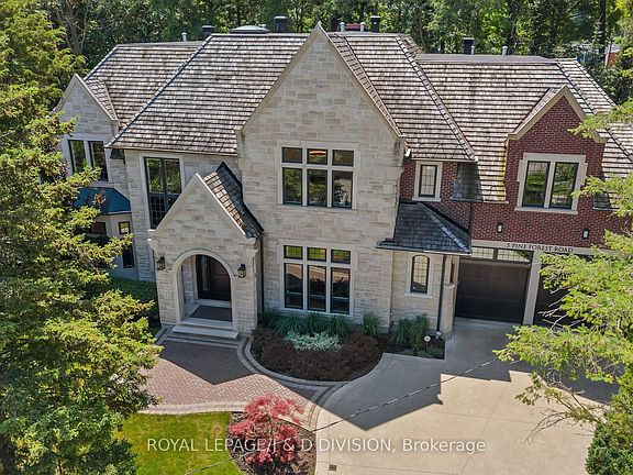 3rd image of 5 Pine Forest Rd