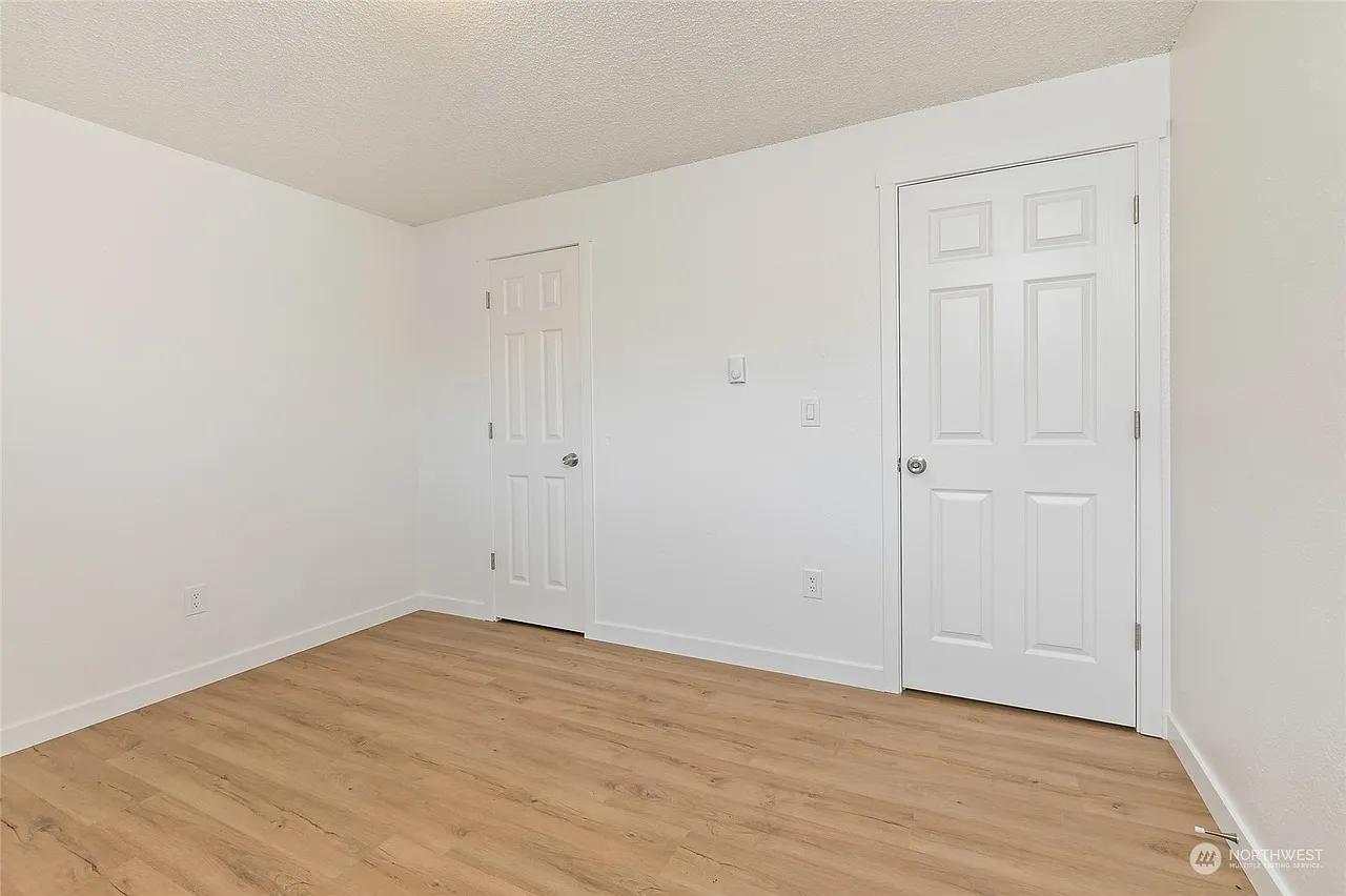 2 bed, 800 sqft, $1,950 — Photo 4