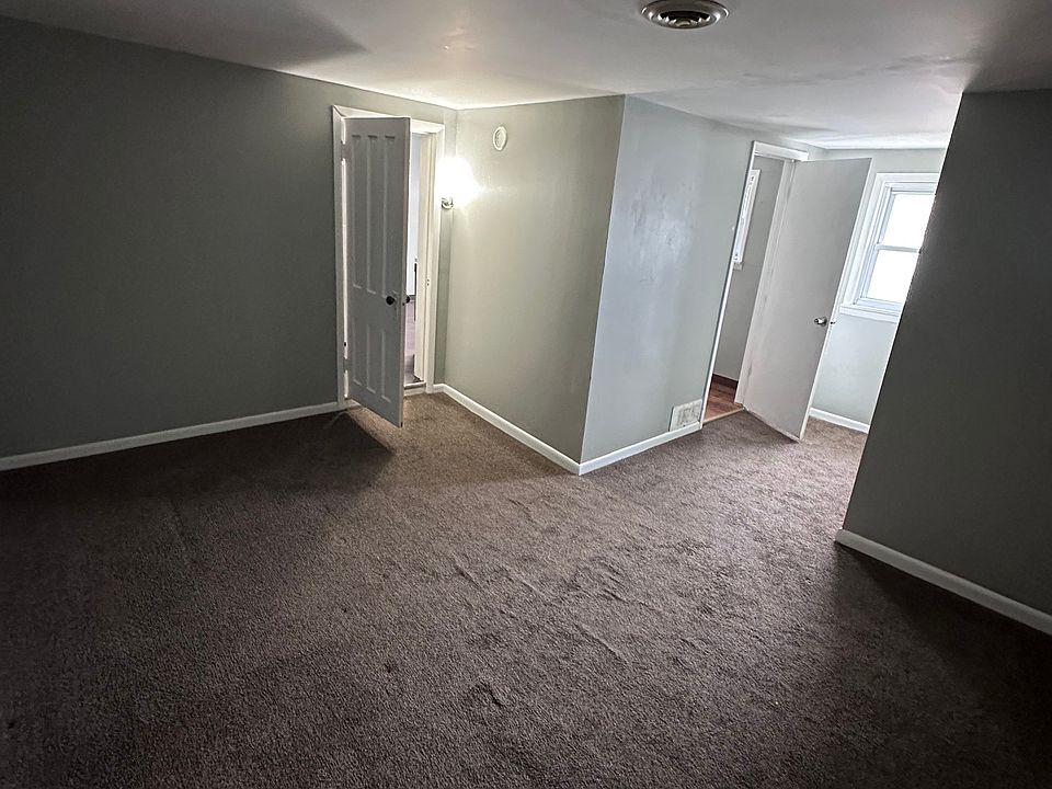 1st image of 23-25 S Melcher St #4