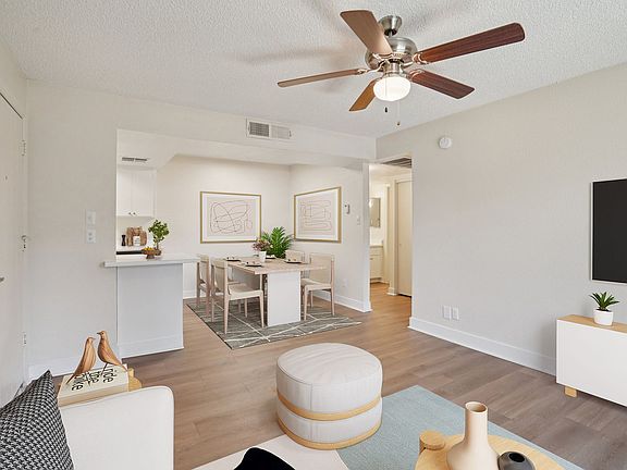 3rd image of 1101 N Gilbert Rd APT 104