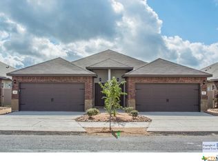 750 Saengerhalle Rd, New Braunfels, TX 78130