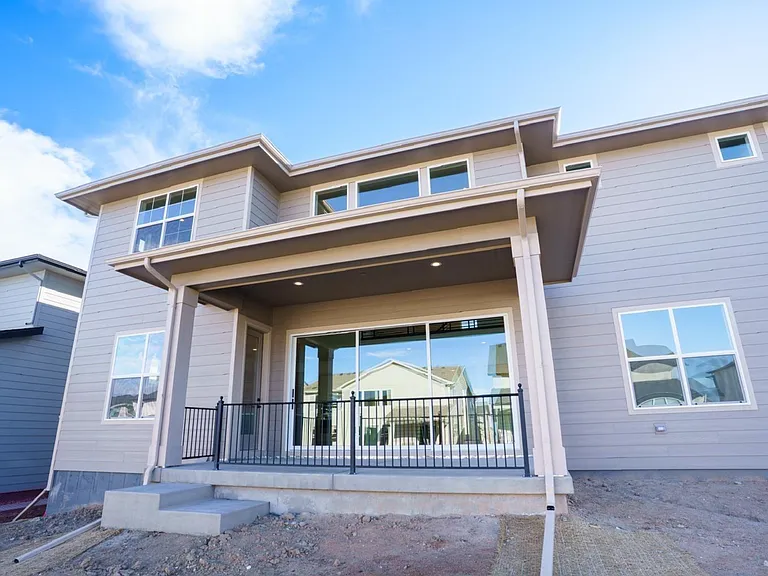 5907 Presidio Pkwy — Photo 29