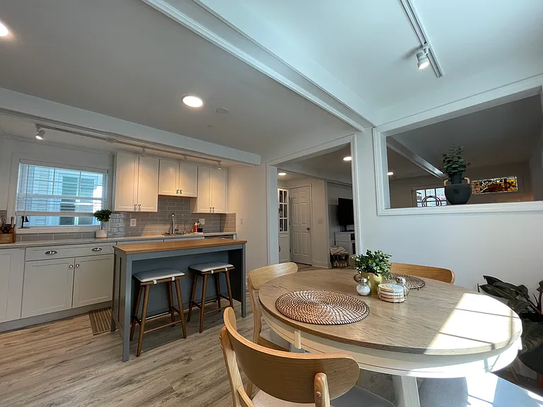 Recently updated eat-in kitchen with island