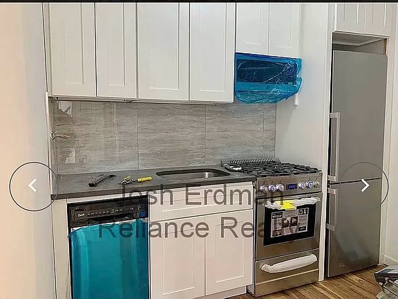 5th image of 276 W 117th St APT 5C