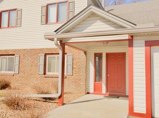 1039 Greenhaven Dr #1807, Saint Paul, MN 55127