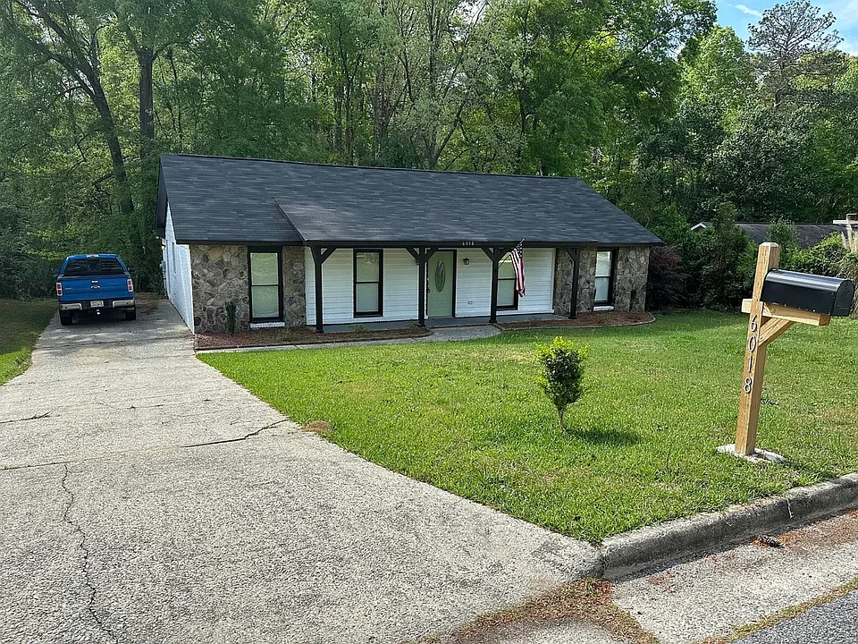 6018 Old Dominion Rd