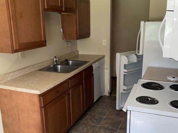 110 6th Ave NW, Barnesville, MN