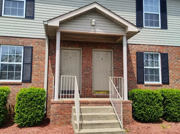 112 Mason St #B, Portland, TN 37148
