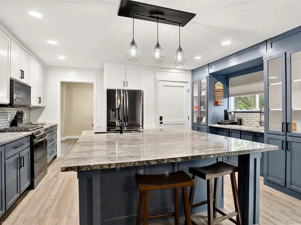 321 Lockwood Street, Castle Rock, CO 80104