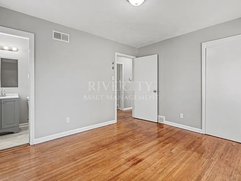 3751 Charles Dr — Photo 15