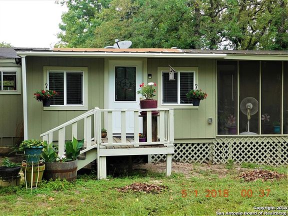 2nd image of 260 Oak View Dr