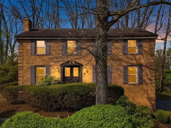 162 Woodshire Dr #O, Pittsburgh, PA 15215