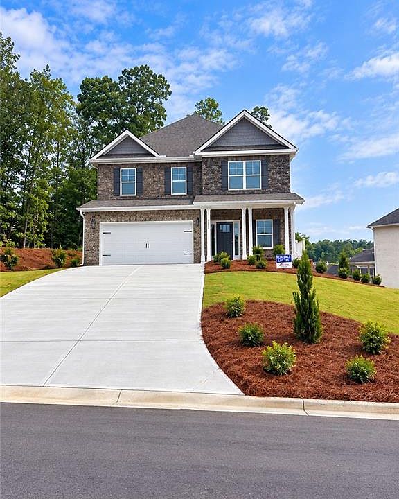 2nd image of 5013 Fairview Cir