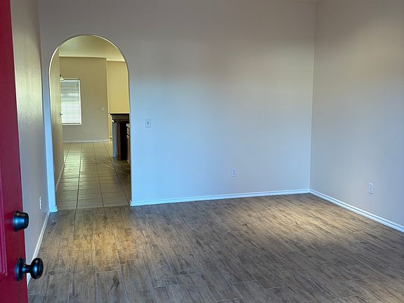 2 Living area/walk in from front door