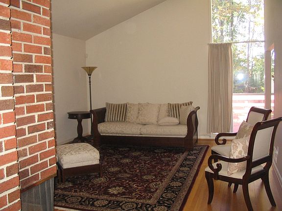 5th image of 4616 Hillbrook Dr
