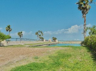 137 Isabella Point Dr, Port Isabel, TX 78578