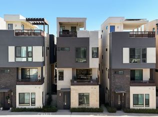 608 Malibu, Costa Mesa, CA 92627