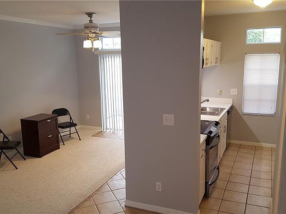 3rd image of 3015 W Cleveland St Unit C