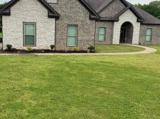 32 Valley Meadows Dr, Greenbrier, AR 72058