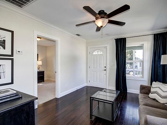 4th image of 4217 57th St