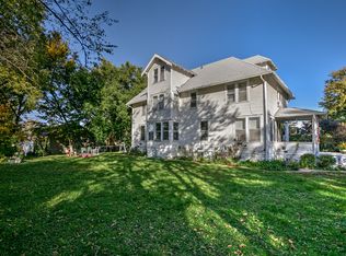 1020 S 52nd St, Omaha, NE 68106