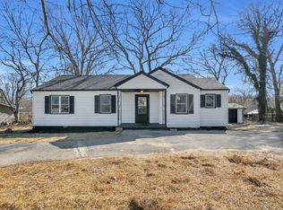 1023 Old Lantana Rd, Crossville, TN 38555