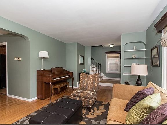 5th image of 21416 Eastwood Ave