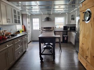 39 Ocean Blvd, Hampton, NH 03842