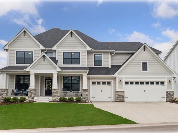 5175 Yellowstone Ln N, Plymouth, MN 55446