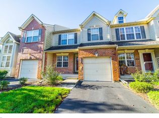 306 Jamestown Ct, Lansdale, PA 19446