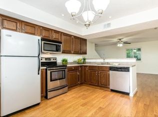 3245 Summerdale Ln, Columbus, OH 43221