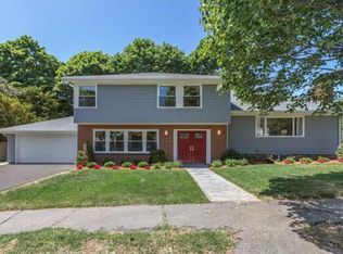 7 Charles Rd, Swampscott, MA 01907