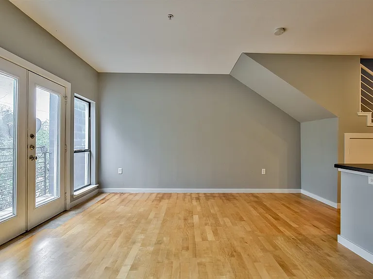 4108 Office Pkwy #104 — Photo 13
