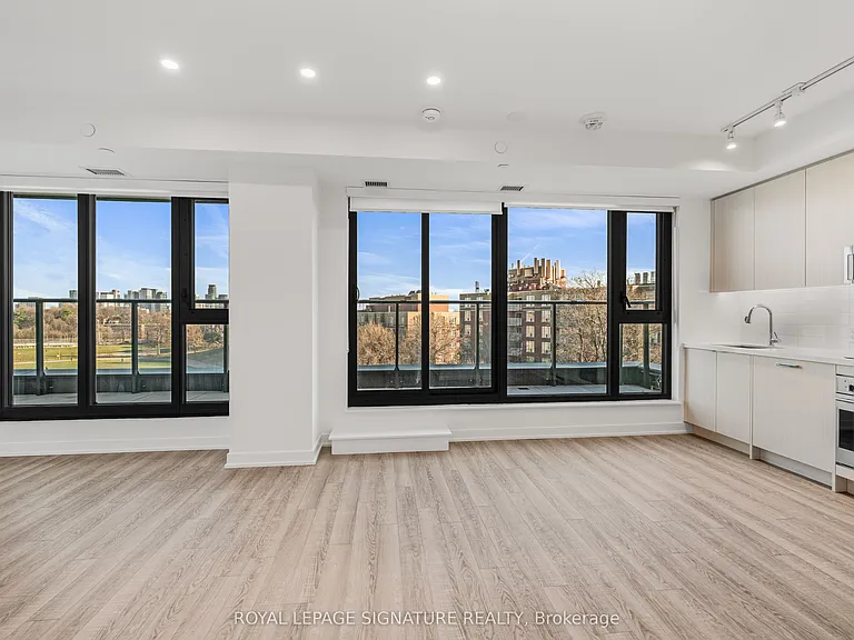 250 Lawrence Ave W #609 — Photo 8