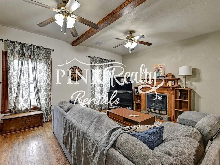 1610 W Kiowa St — Photo 10