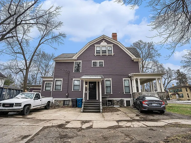 936 W Kalamazoo Ave — Photo 18