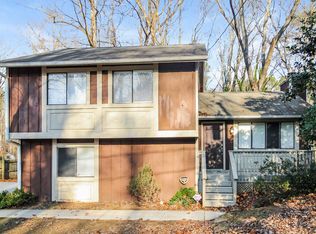 4747 Greenway Rd, Norcross, GA 30071