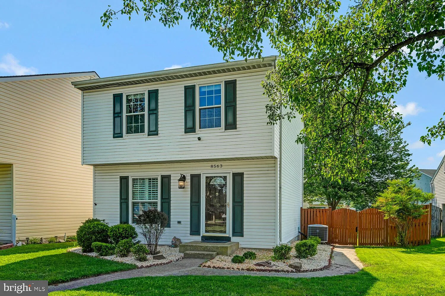 8563 Kim Marie Ct photo 1