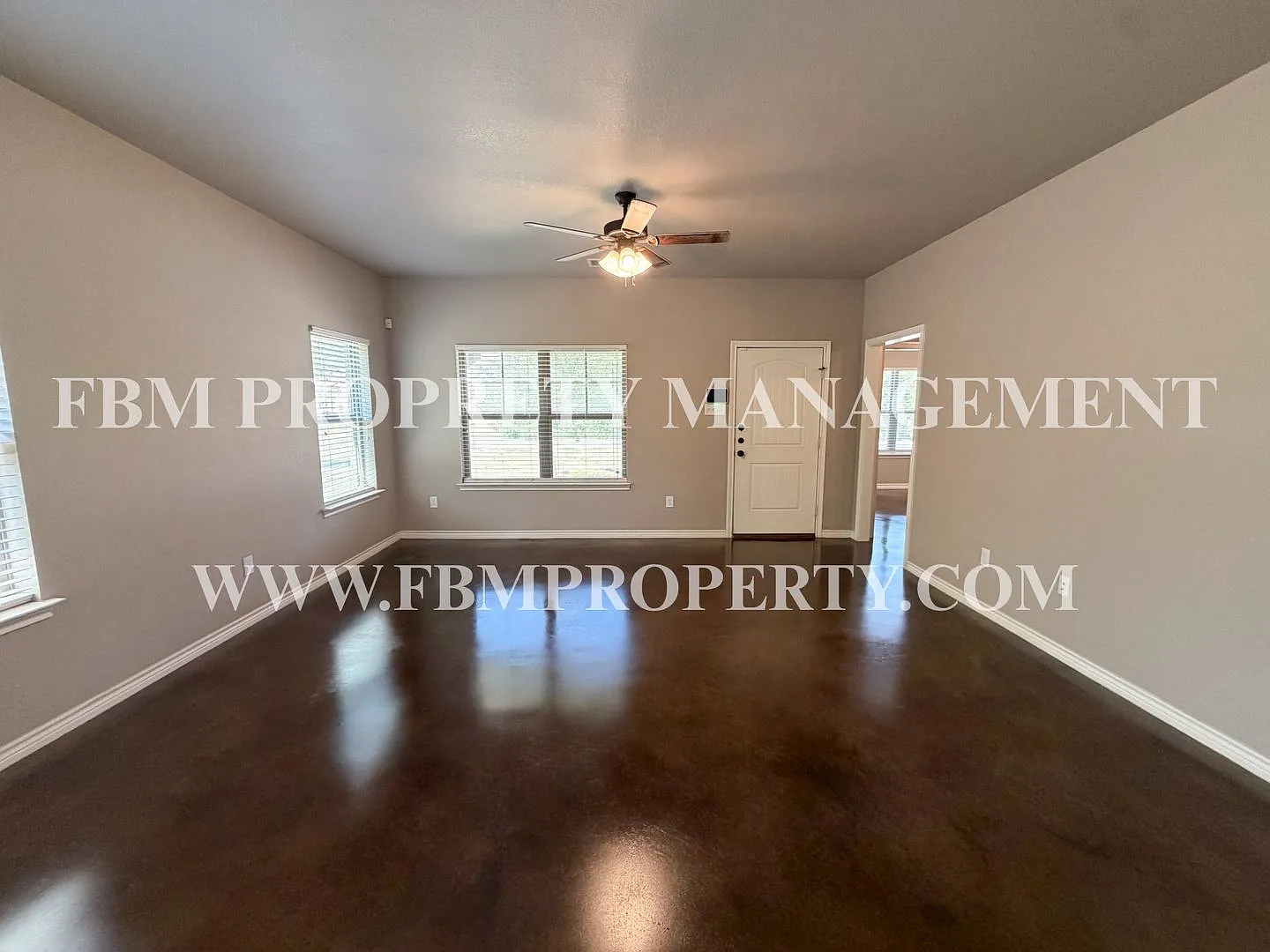 161 Canton St - Adorable 3 Bedroom, 2 Bathroom in Palmer, TX! — Photo 3