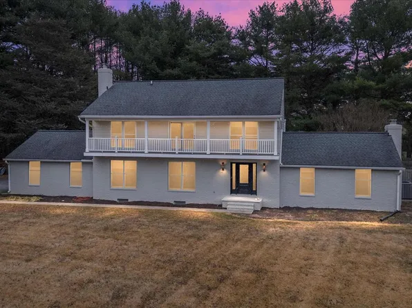 3300 Paper Mill Rd, Phoenix, MD 21131